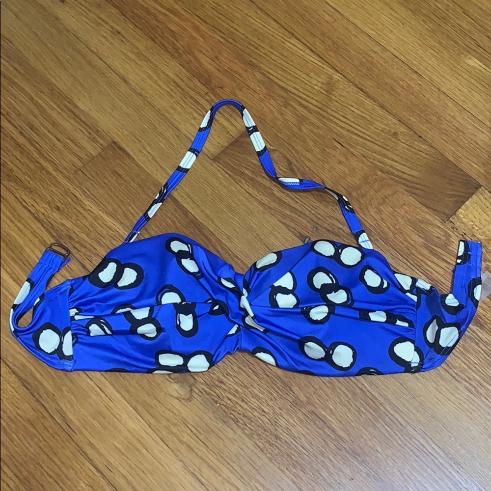 Victoria’s Secret bandeau top with removable strap